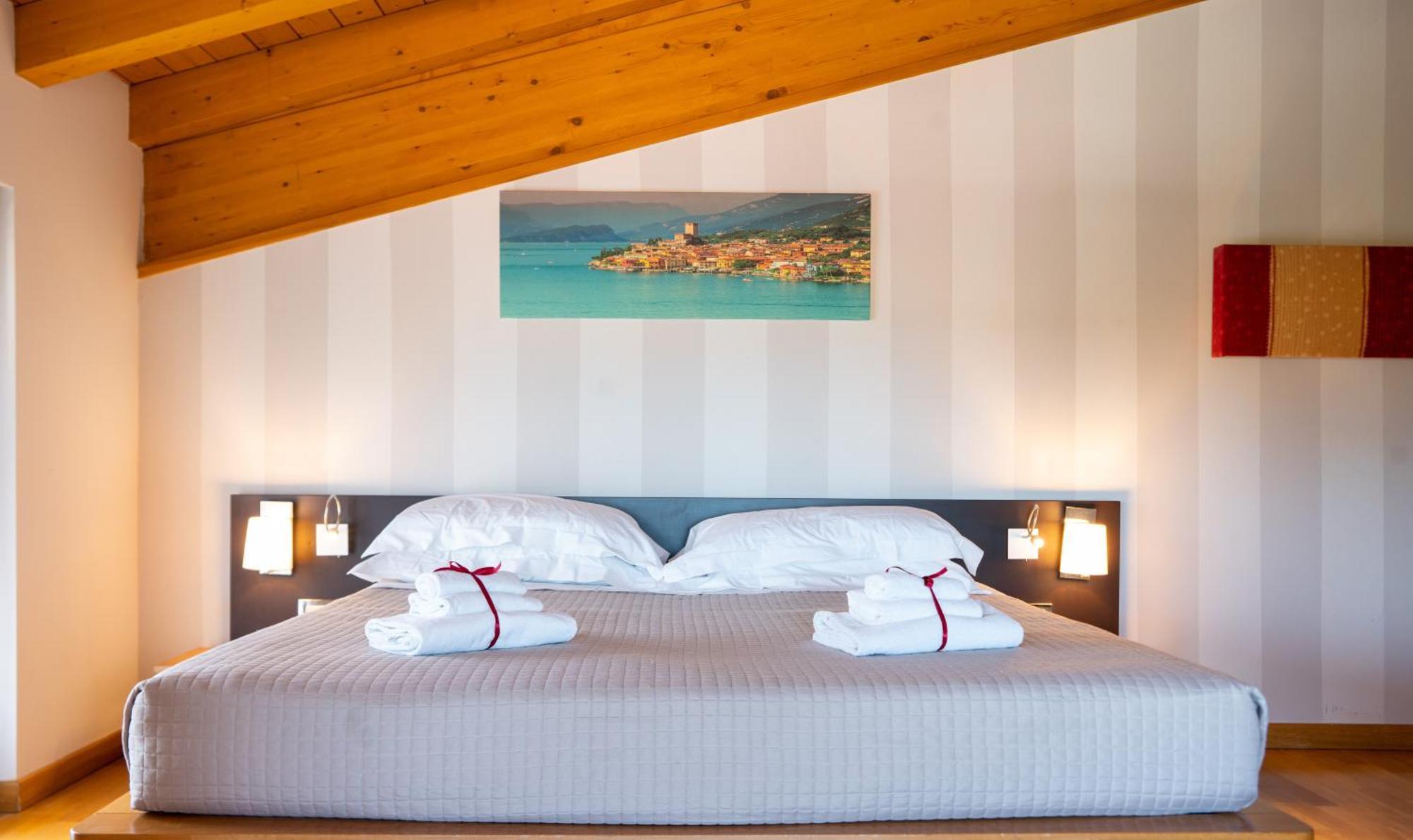 Chambre Double – Vue sur Lac